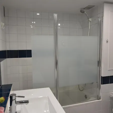 Rnet - 600 Tramuntana 01-17 Apartamento *