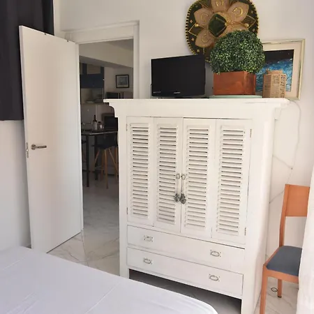 Apartment Rnet - 600 Tramuntana 01-17